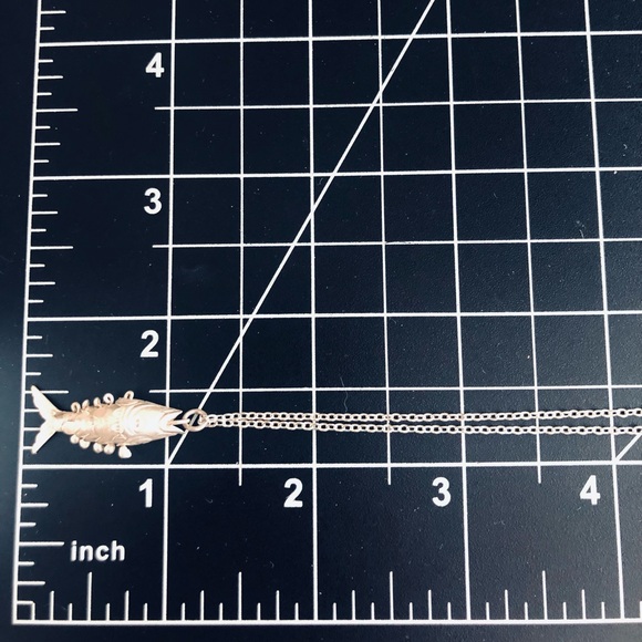 Vintage Articulated Dainty Silver Fish Pendant Necklace - Picture 11 of 14